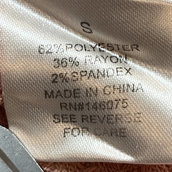 NWT Sweet‎ Romeo Tie Dye Thermal Thumbhole Shirt In Mocha - Picture 7 of 8